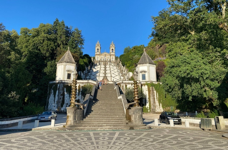 Sanktuarium Bom Jesus do Monte w Portugali