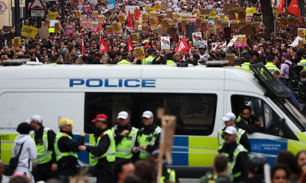 Wielka Brytania: czy zechce stanąć w prawdzie?