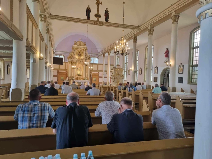 Jegłownik - dzień skupienia szfarzy