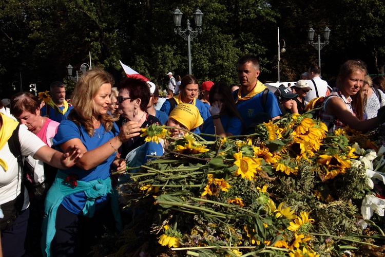 Wejście 44. Pieszej Pielgrzymki Krakowskiej na Jasną Górę cz. 2