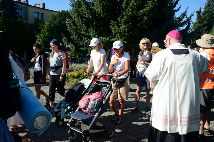 Jedynka zielona niesie ikonę Matki Bożej Częstochowskiej