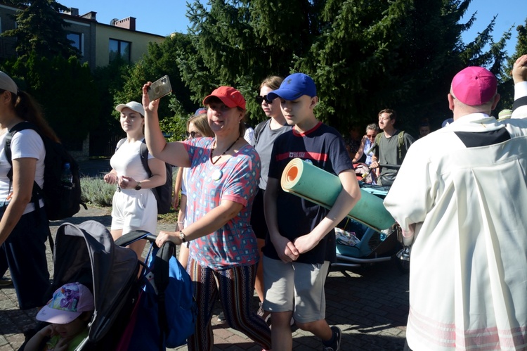 Jedynka zielona niesie ikonę Matki Bożej Częstochowskiej