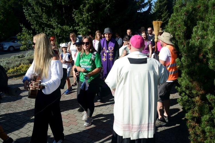 Jedynka zielona niesie ikonę Matki Bożej Częstochowskiej