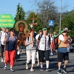 Jedynka zielona niesie ikonę Matki Bożej Częstochowskiej