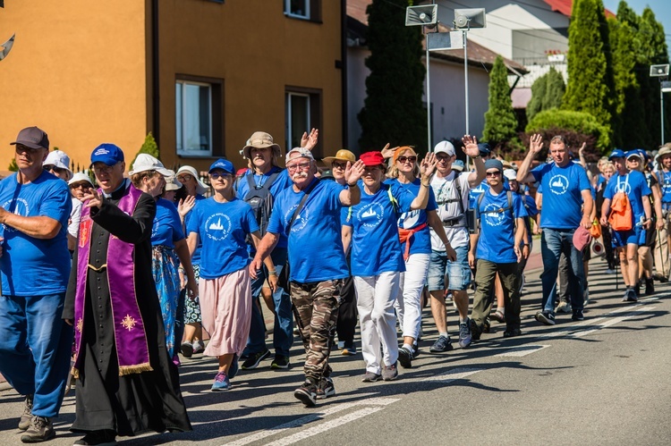 Archidiecezjalne pielgrzymki na ostatniej prostej