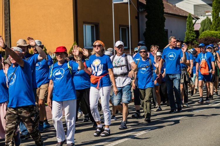 Archidiecezjalne pielgrzymki na ostatniej prostej