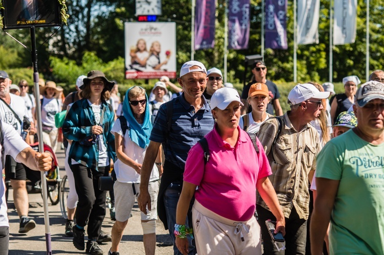 Archidiecezjalne pielgrzymki na ostatniej prostej