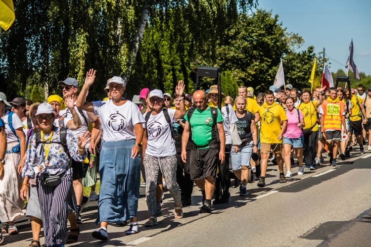 Archidiecezjalne pielgrzymki na ostatniej prostej