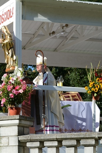 Pielgrzymkowa Eucharystia w Kamieniu Śląskim