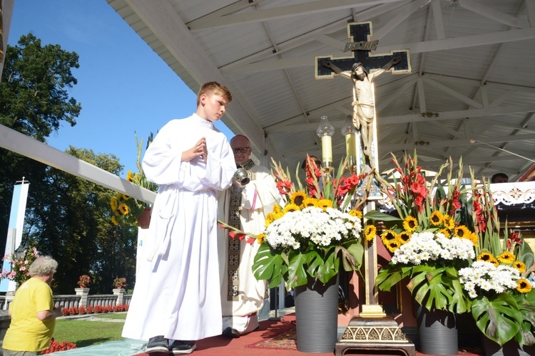 Pielgrzymkowa Eucharystia w Kamieniu Śląskim