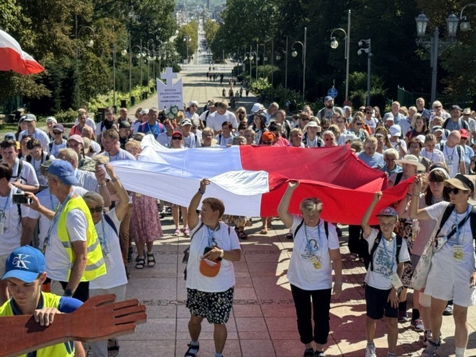 Piesza Pielgrzymka Diecezji Zielonogórsko-Gorzowskiej dotarła na Jasną Górę