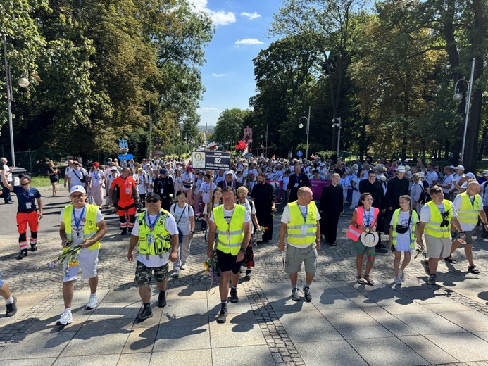 Piesza Pielgrzymka Diecezji Zielonogórsko-Gorzowskiej dotarła na Jasną Górę