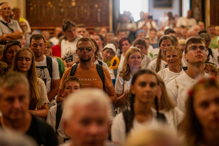 Archidiecezjalne piesze pielgrzymki u tronu Maryi