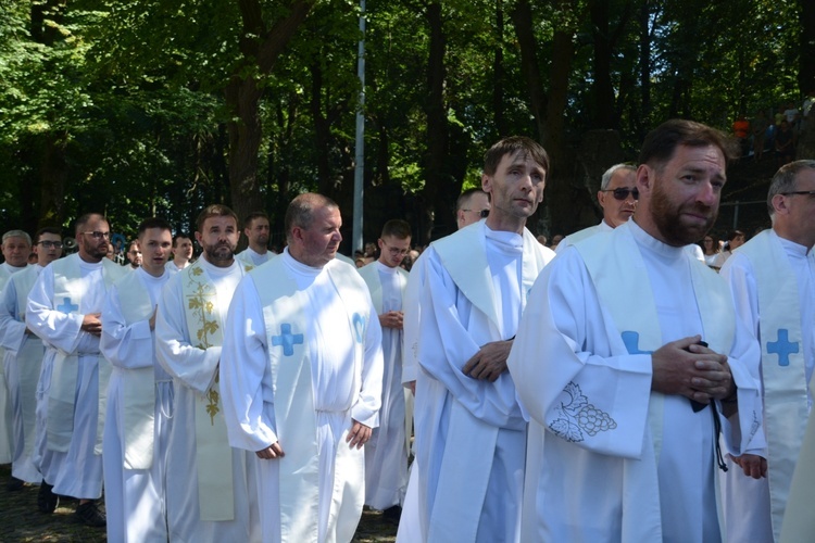 Opolska pielgrzymka na Górze św. Anny