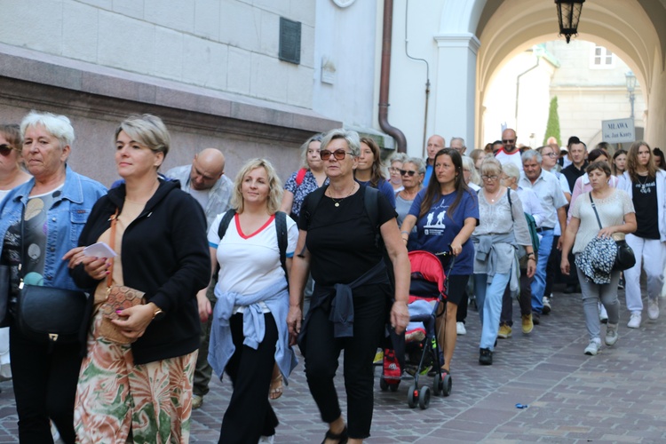 Pielgrzymka 2024. Wejście na Jasną Górę