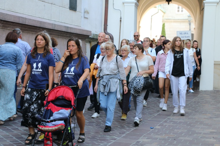 Pielgrzymka 2024. Wejście na Jasną Górę