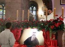 A mógł nie występować z szeregu