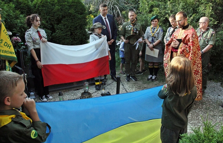 Harcerze pamiętają o polskich i ukraińskich bohaterach