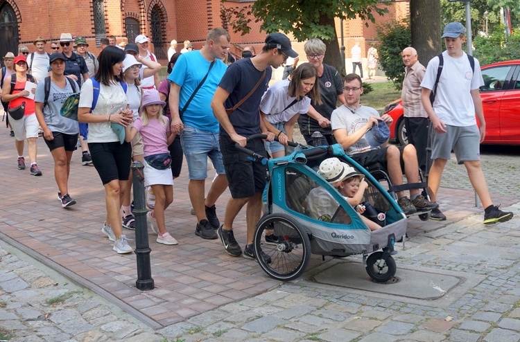 32. Diecezjalna i 378. Gliwicka Piesza Pielgrzymka na Jasną Górę 