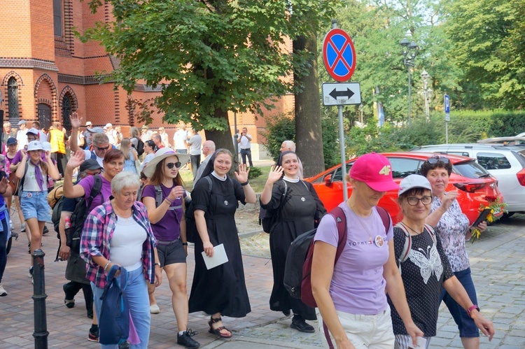 32. Diecezjalna i 378. Gliwicka Piesza Pielgrzymka na Jasną Górę 