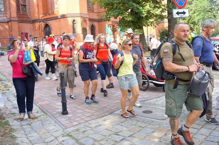 32. Diecezjalna i 378. Gliwicka Piesza Pielgrzymka na Jasną Górę 