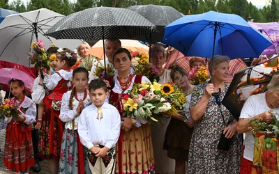 Abp Jędraszewski w Ludźmierzu: Wracają upiory z przeszłości 