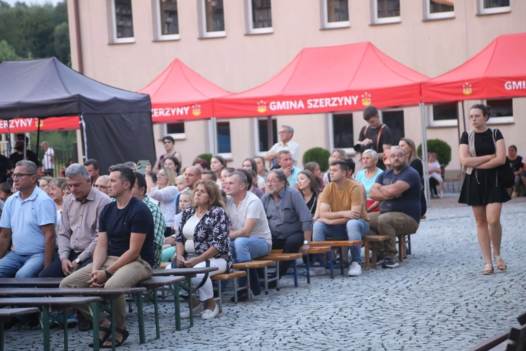 Koncert uwielbienia