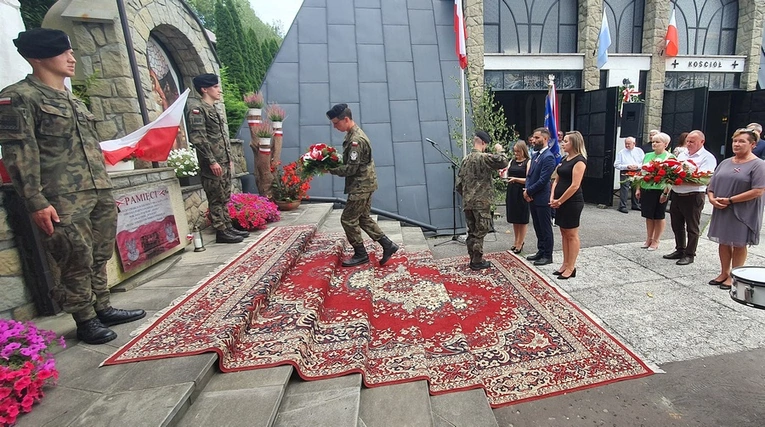 Patriotyczne uroczystości w Glisnem