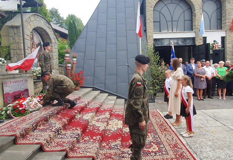 Patriotyczne uroczystości w Glisnem
