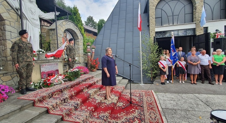 Patriotyczne uroczystości w Glisnem