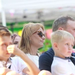 Koncert pod lipą