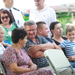 Koncert pod lipą