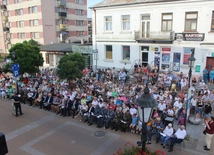 Ciechanów. "Polskie kwiaty" na Warszawskiej
