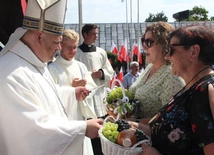 Diecezjalne dożynki w Rokitnie i wezwanie do głoszenia Dobrej Nowiny