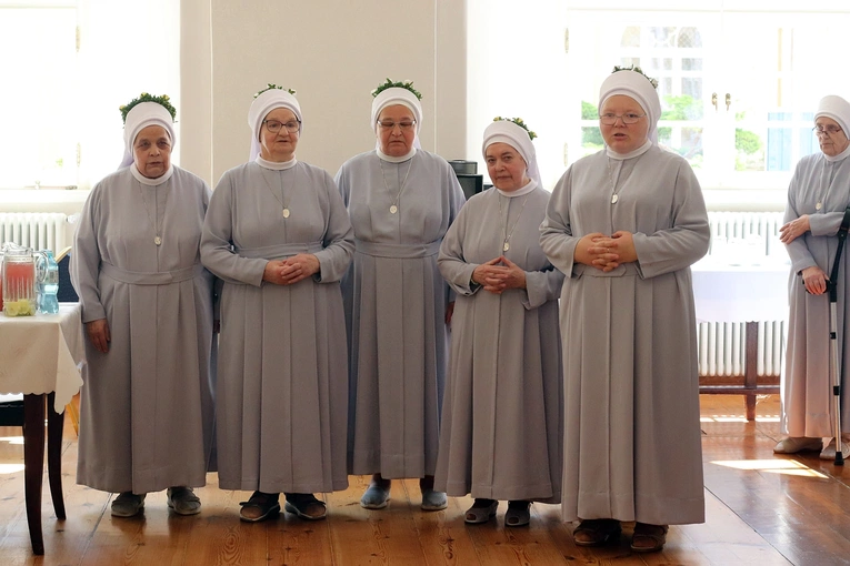 Diamentowe, złote i srebrne jubileusze profesji zakonnej u sióstr boromeuszek