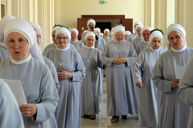 Diamentowe, złote i srebrne jubileusze profesji zakonnej u sióstr boromeuszek