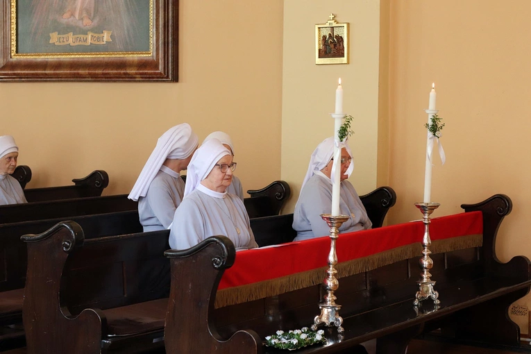 Diamentowe, złote i srebrne jubileusze profesji zakonnej u sióstr boromeuszek