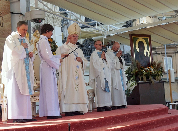 Eucharystia na zakończenie 378. Gliwickiej Pieszej Pielgrzymki 