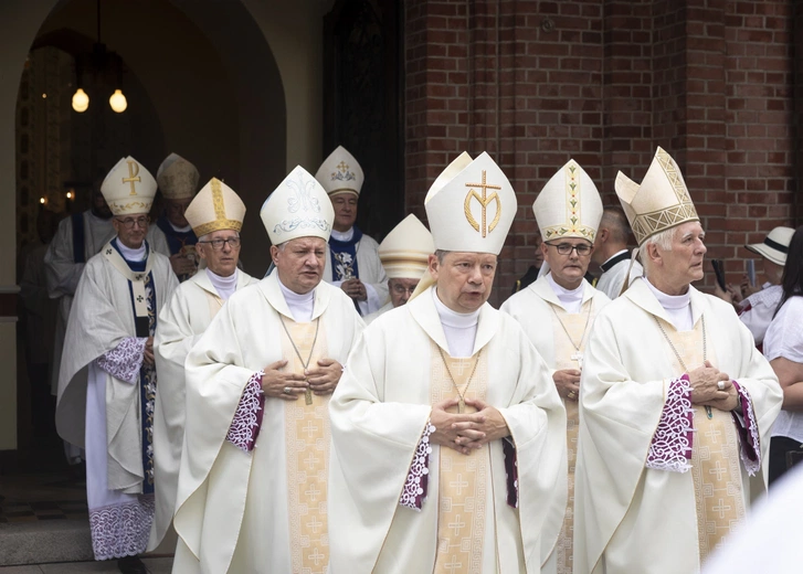 Pielgrzymka kobiet do Piekar część 2
