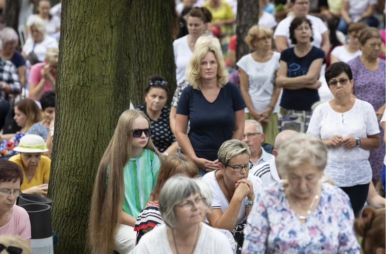 Pielgrzymka kobiet do Piekar część 2