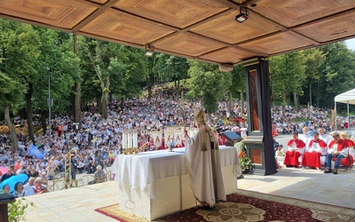 Abp Jędraszewski: Celem rządzących jest ateizacja narodu polskiego, odcięcie go od Boga i od Matki Najświętszej