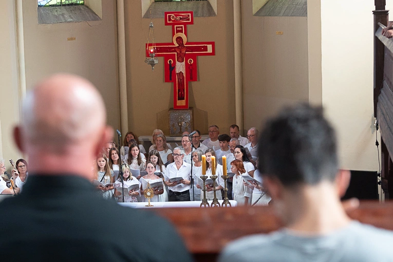 W wydarzeniu udział wzięło ponad 60 muzyków.