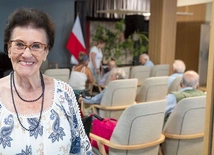 Kiedy powstanie wybuchło, Danuta Dworakowska ps. Lena, sanitariuszka z 2. kompanii „Szturmowa”, batalion „Gozdawa”, miała 16 lat i mieszkała na Starówce.