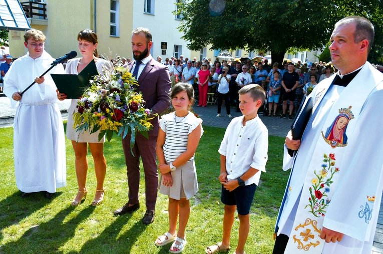 Grzegorz i Aldona Prosułowie z Niedoradza zawierzyli Matce Bożej diecezję i ojczyznę.