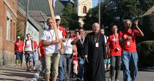 Pomóżmy zorganizować pielgrzymkę