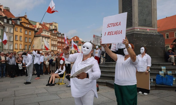 Heppening w ramach protestu w obronie religii w szkole