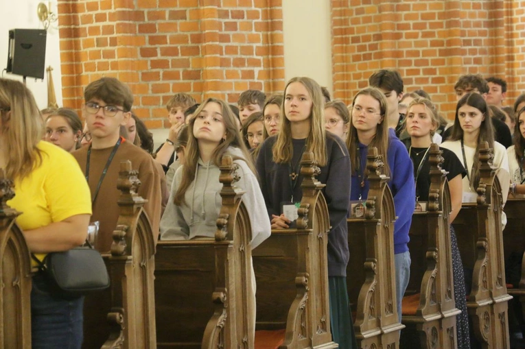 Zaproszenie do królowania