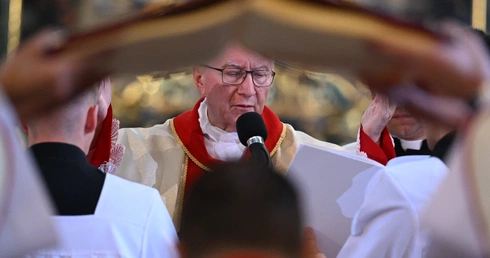 Kard. Parolin do nowego biskupa: Pan wzywa cię, abyś przylgnął do Niego z jeszcze większą intensywnością