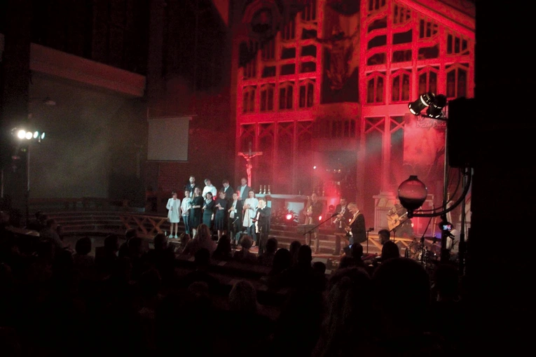 Występ Deus Meus zawsze jest gwarancją dobrze spędzonego czasu.