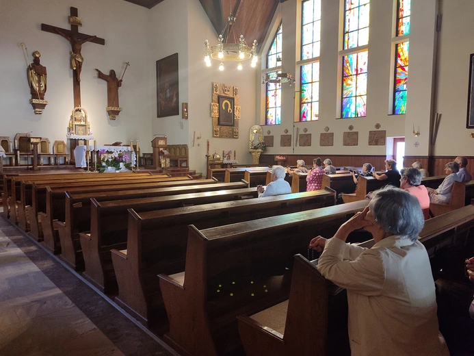 Nowenna o zachowanie katechezy w szkole